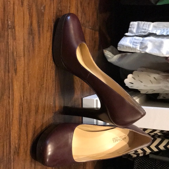 Michael by Michael Kors reddish brown heels size 9 - Picture 2 of 5
